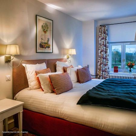 La Petite Folie Bed & Breakfast Honfleur Bagian luar foto